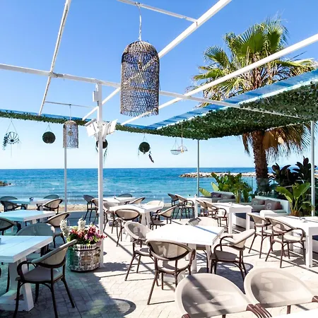 Banus -puerto Banus - Luxury Harbour Seafront - Brand New 3br - 3ba - Stunning Mediterranean Views - Outdoor Terrace - Colorful Sunsets - Bright Interiors - New Furniture - Steps From Marina & El Corte Ing Luxury Shopping Apartment Marbella