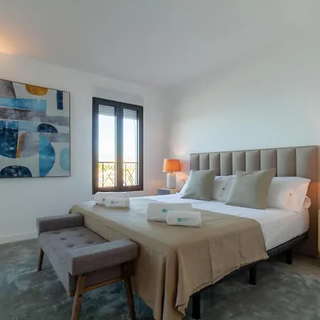 Banus -puerto Banus - Luxury Harbour Seafront - Brand New 3br - 3ba - Stunning Mediterranean Views - Outdoor Terrace - Colorful Sunsets - Bright Interiors - New Furniture - Steps From Marina & El Corte Ing Luxury Shopping Marbella