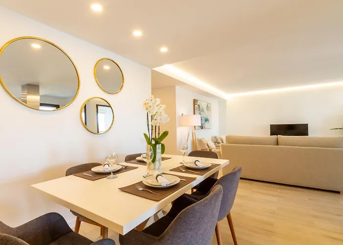 Banus - Harbour Seafront Apartmán